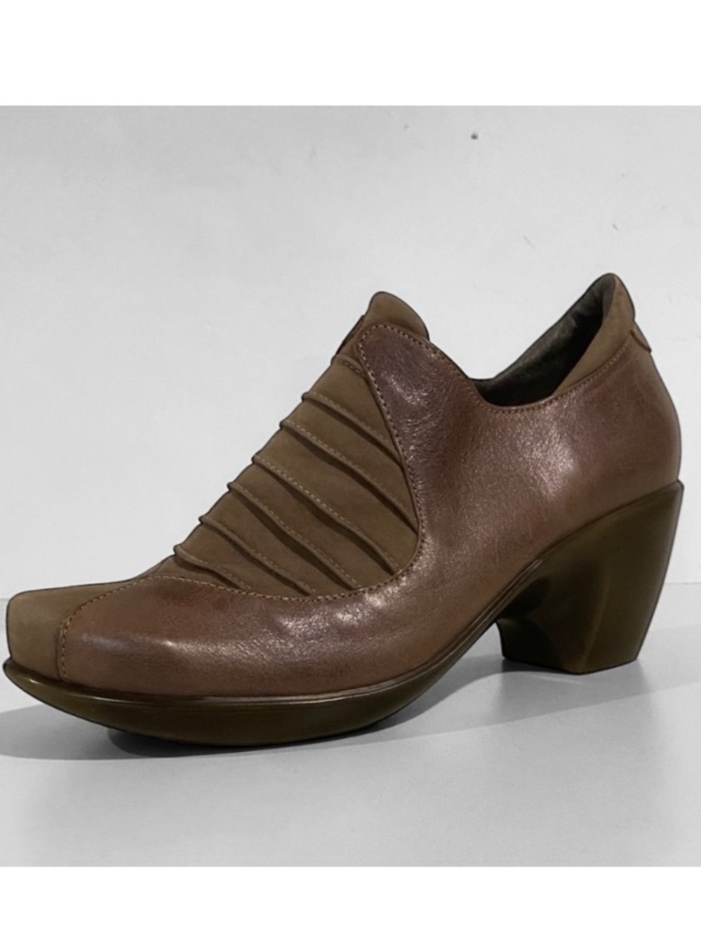 Naot Brown Leather Suede Heel Shoes Comfort Sole EU 37